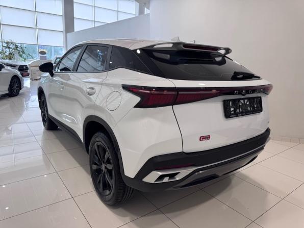 Omoda C5 I с пробегом 2024 года, цена 2 170 000 рублей, 10000 км, внедорожник, Автокод Объявления