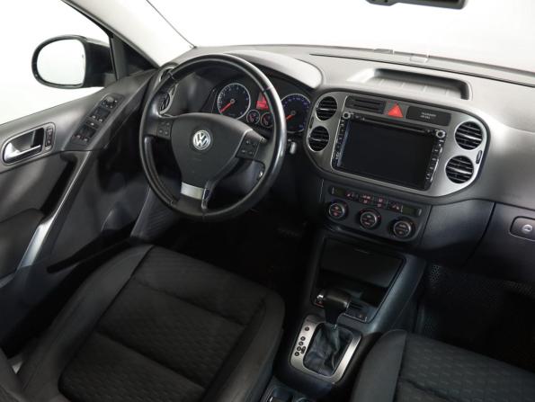 Volkswagen Tiguan I с пробегом 2009 года, цена 1 299 000 рублей, 137695 км, внедорожник, Автокод Объявления