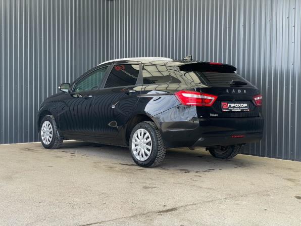 Lada (ВАЗ) Vesta I с пробегом 2021 года, цена 1 017 000 рублей, 118423 км, универсал, Автокод Объявления
