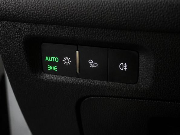 Skoda Octavia IV (A8) с пробегом 2023 года, цена 2 299 000 рублей, 130463 км, лифтбек, Автокод Объявления