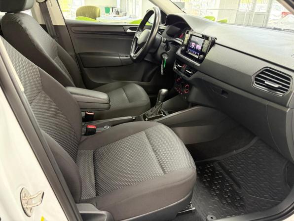 Volkswagen Polo VI с пробегом 2021 года, цена 1 658 000 рублей, 61986 км, лифтбек, Автокод Объявления