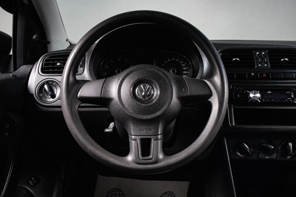 Volkswagen Polo V Сургут  - изображение 11