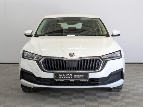 Skoda Octavia IV (A8) с пробегом 2021 года, цена 2 345 000 рублей, 52991 км, лифтбек, Автокод Объявления