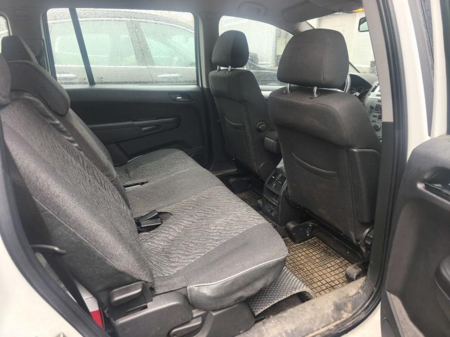 Opel Zafira B Рестайлинг Санкт-Петербург  - изображение 7
