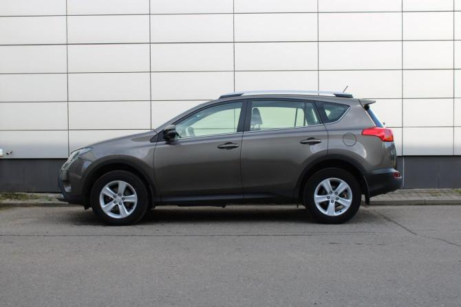 Toyota RAV4 IV (XA40) с пробегом 2014 года, цена 2 175 000 рублей, 90826 км, внедорожник, Автокод Объявления