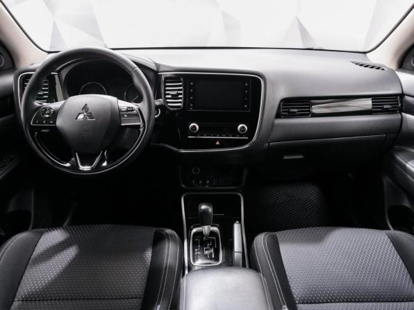 Mitsubishi Outlander III Рестайлинг 3 с пробегом 2020 года, цена 2 290 000 рублей, 78830 км, внедорожник, Автокод Объявления