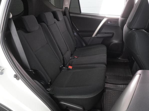 Toyota RAV4 IV (XA40) с пробегом 2014 года, цена 1 899 000 рублей, 147484 км, внедорожник, Автокод Объявления