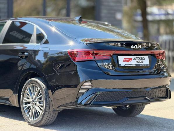 Kia Cerato IV Рестайлинг с пробегом 2022 года, цена 2 190 000 рублей, 75220 км, седан, Автокод Объявления