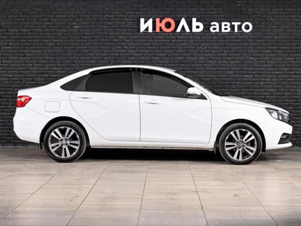 Lada (ВАЗ) Vesta I с пробегом 2017 года, цена 750 000 рублей, 175028 км, седан, Автокод Объявления