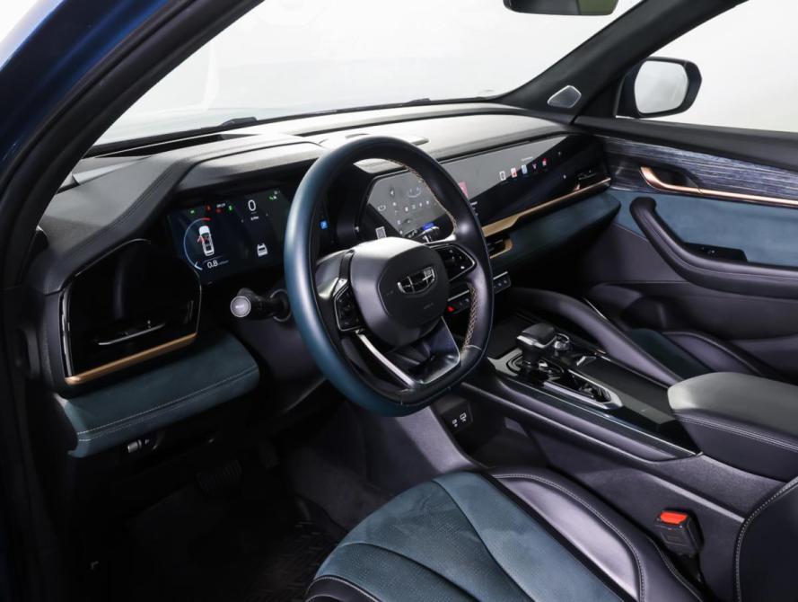 Geely Monjaro I Москва  - изображение 15