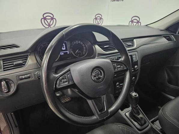 Skoda Rapid I Рестайлинг с пробегом 2019 года, цена 1 593 000 рублей, 113801 км, лифтбек, Автокод Объявления