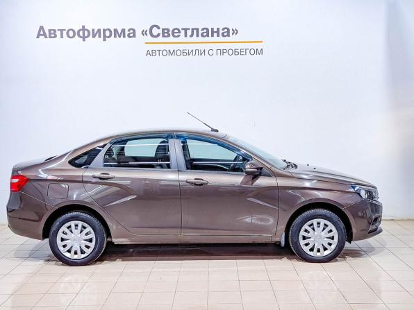 Lada (ВАЗ) Vesta I с пробегом 2021 года, цена 1 059 000 рублей, 87341 км, седан, Автокод Объявления