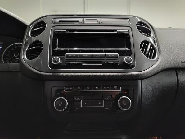 Volkswagen Tiguan I Рестайлинг с пробегом 2014 года, цена 1 439 000 рублей, 162059 км, внедорожник, Автокод Объявления