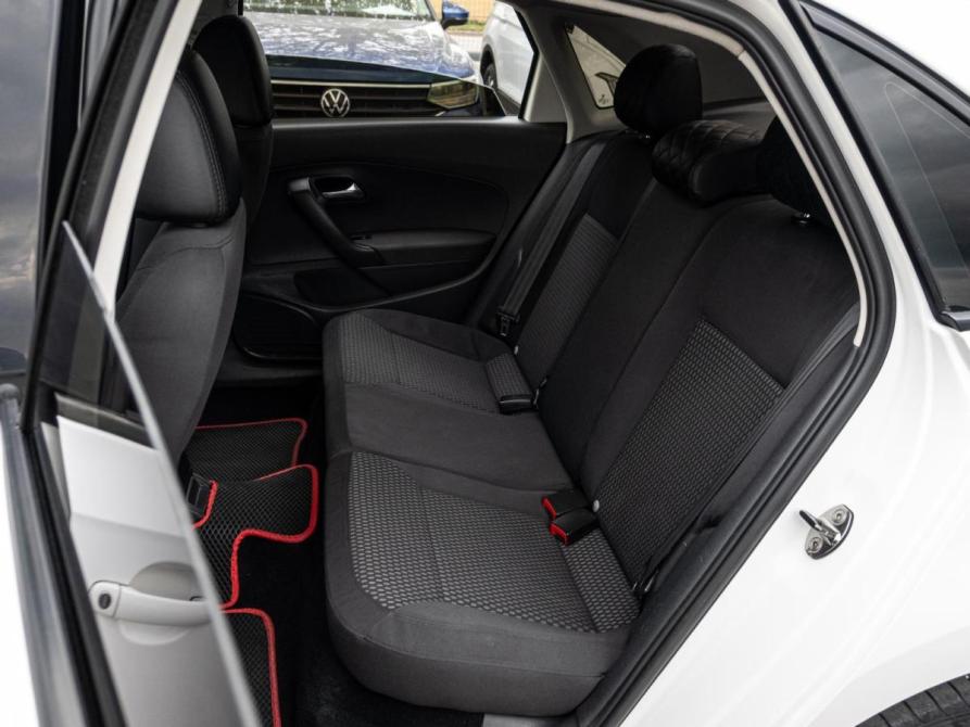 Volkswagen Polo V Краснодар  - изображение 9