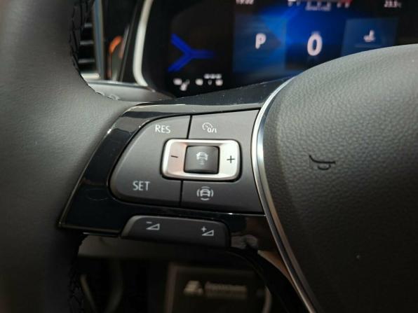Jetta VS5 I Рестайлинг с пробегом 2023 года, цена 2 699 000 рублей, 8 км, внедорожник, Автокод Объявления