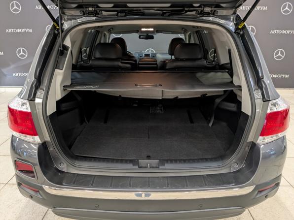 Toyota Highlander II (XU40) Рестайлинг с пробегом 2011 года, цена 2 450 000 рублей, 132600 км, внедорожник, Автокод Объявления