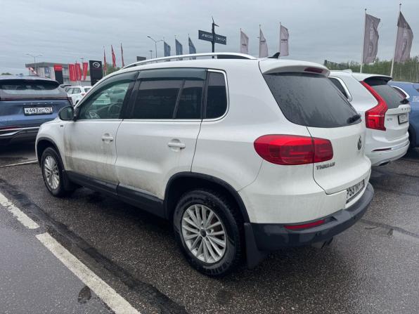Volkswagen Tiguan I Рестайлинг с пробегом 2013 года, цена 1 065 000 рублей, 255507 км, внедорожник, Автокод Объявления
