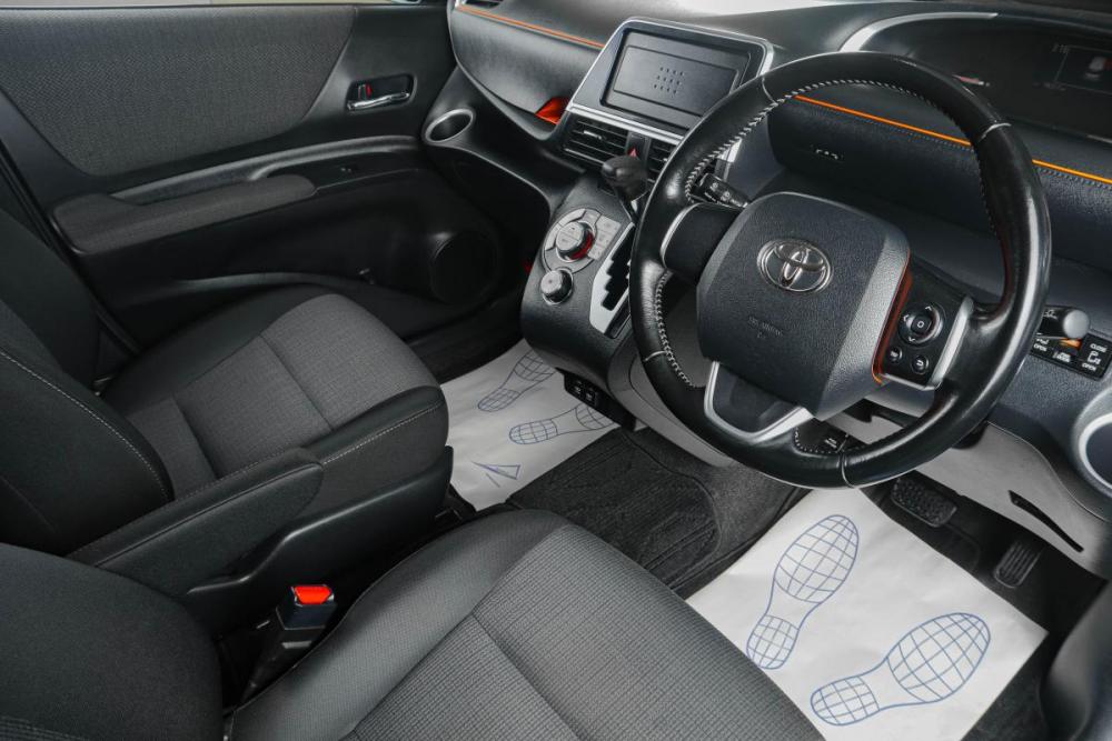 Toyota Sienta II Рестайлинг Тюмень  - изображение 8