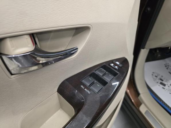 Toyota Venza I с пробегом 2010 года, цена 1 579 000 рублей, 181000 км, внедорожник, Автокод Объявления