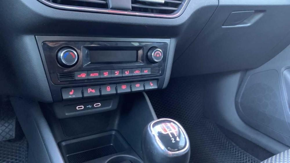 Volkswagen Polo VI Красноярск  - изображение 20
