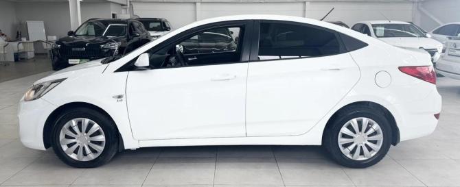 Hyundai Solaris I с пробегом 2011 года, цена 699 000 рублей, 283500 км, седан, Автокод Объявления