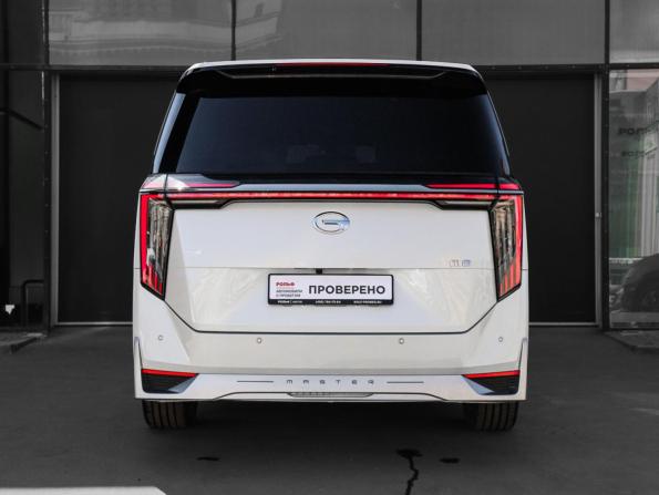 GAC M8 с пробегом 2023 года, цена 4 190 000 рублей, 68844 км, минивэн, Автокод Объявления