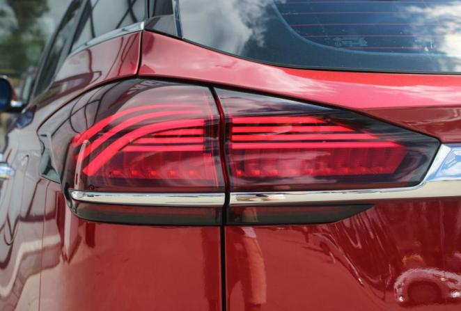 Geely Atlas Pro с пробегом 2023 года, цена 1 980 000 рублей, 40401 км, внедорожник, Автокод Объявления