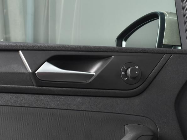Volkswagen Polo VI с пробегом 2021 года, цена 1 665 995 рублей, 70225 км, лифтбек, Автокод Объявления