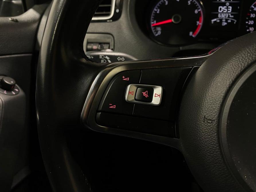 Volkswagen Polo V Рестайлинг Челябинск  - изображение 17