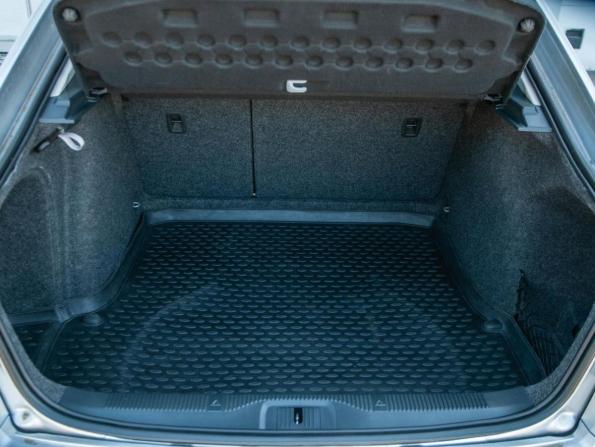 Skoda Octavia II (A5) Рестайлинг с пробегом 2011 года, цена 790 000 рублей, 256179 км, лифтбек, Автокод Объявления