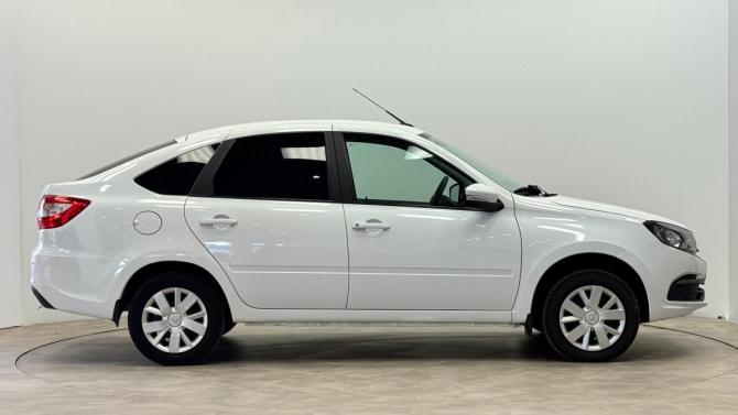 Lada (ВАЗ) Granta I Рестайлинг с пробегом 2022 года, цена 725 000 рублей, 46343 км, седан, Автокод Объявления