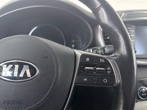 Kia Sorento III Prime Рестайлинг с пробегом 2018 года, цена 2 899 000 рублей, 93000 км, внедорожник, Автокод Объявления