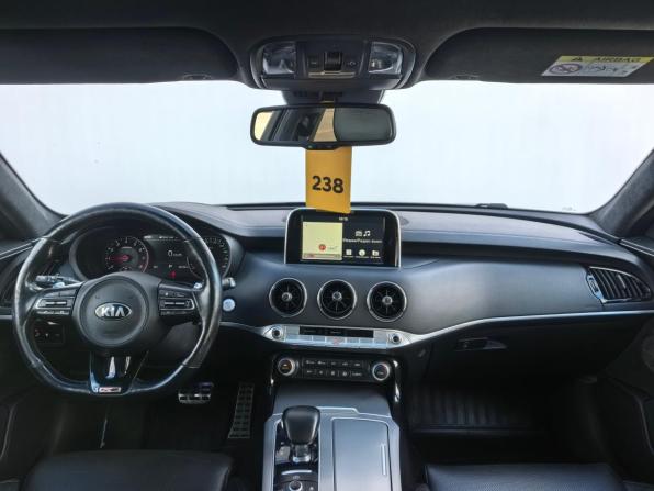 Kia Stinger I с пробегом 2018 года, цена 2 590 000 рублей, 92000 км, лифтбек, Автокод Объявления