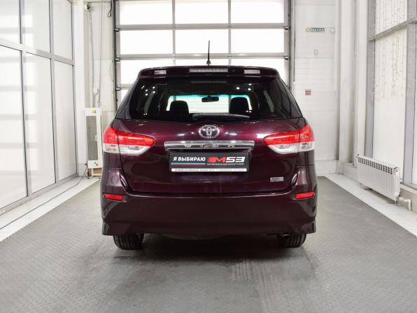 Toyota Wish II с пробегом 2010 года, цена 1 086 999 рублей, 164942 км, минивэн, Автокод Объявления