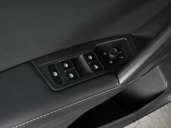 Volkswagen Tiguan II Рестайлинг (China Market) с пробегом 2025 года, цена 3 929 000 рублей, 77 км, внедорожник, Автокод Объявления