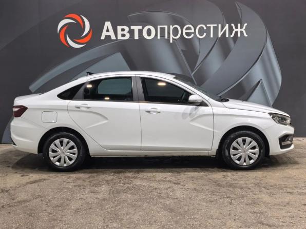 Lada (ВАЗ) Vesta I Рестайлинг (NG) с пробегом 2023 года, цена 895 000 рублей, 96132 км, седан, Автокод Объявления