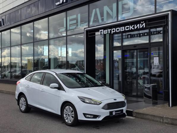 Ford Focus III Рестайлинг с пробегом 2016 года, цена 995 000 рублей, 129635 км, седан, Автокод Объявления