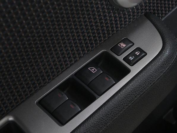 Nissan Tiida I Рестайлинг с пробегом 2010 года, цена 1 020 000 рублей, 75000 км, хэтчбек, Автокод Объявления