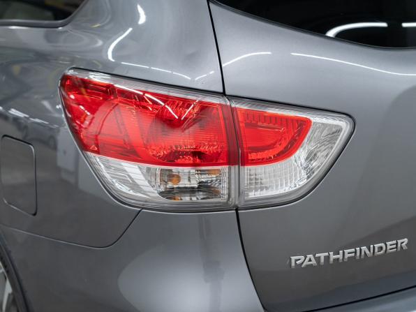 Nissan Pathfinder IV с пробегом 2015 года, цена 2 090 000 рублей, 115959 км, внедорожник, Автокод Объявления