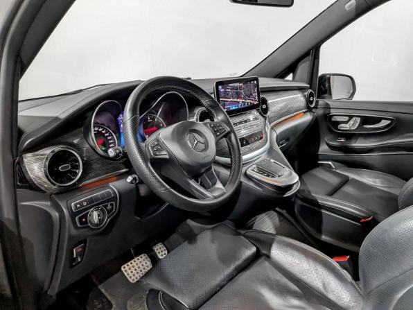Mercedes-Benz V-Класс III (W447) Рестайлинг с пробегом 2022 года, цена 7 150 000 рублей, 65236 км, минивэн, Автокод Объявления