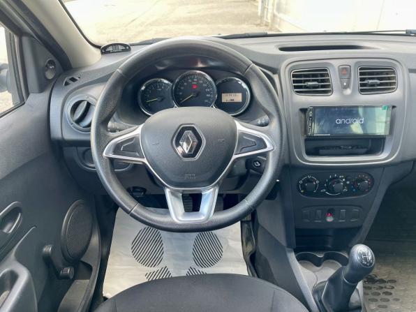 Renault Logan II Рестайлинг с пробегом 2018 года, цена 699 000 рублей, 131410 км, седан, Автокод Объявления