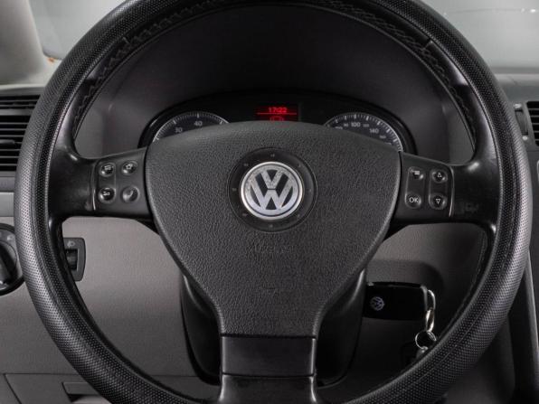 Volkswagen Touran I с пробегом 2006 года, цена 780 000 рублей, 245786 км, компактвэн, Автокод Объявления
