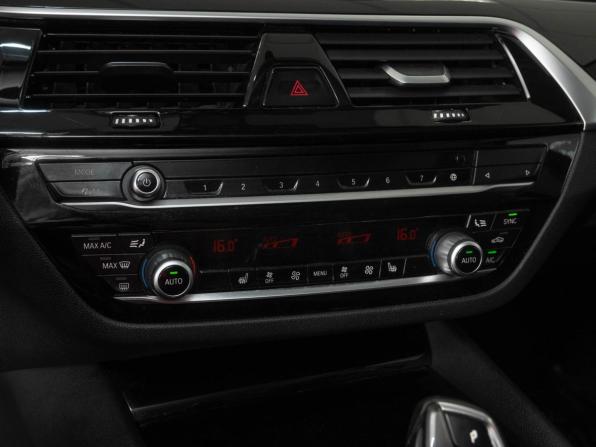 BMW 5 серии VII (G30/G31/G38) с пробегом 2019 года, цена 2 750 000 рублей, 165000 км, седан, Автокод Объявления