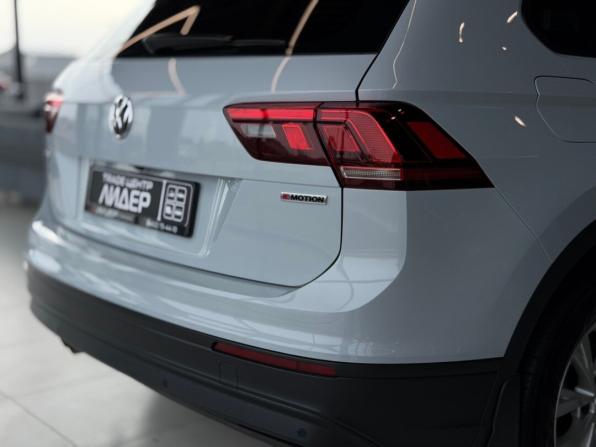 Volkswagen Tiguan II с пробегом 2020 года, цена 2 500 000 рублей, 131000 км, внедорожник, Автокод Объявления