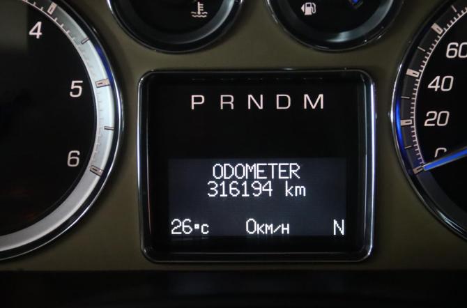 Cadillac Escalade III с пробегом 2013 года, цена 2 460 650 рублей, 316194 км, внедорожник, Автокод Объявления