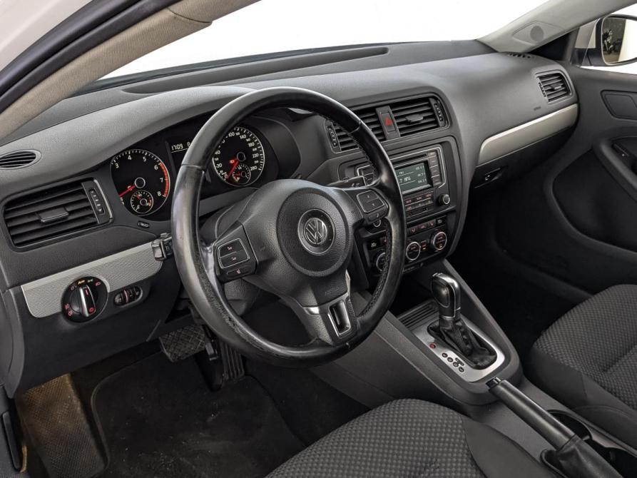 Volkswagen Jetta VI Москва  - изображение 15