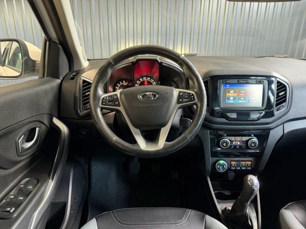 Lada (ВАЗ) XRAY I с пробегом 2018 года, цена 889 900 рублей, 112000 км, хэтчбек, Автокод Объявления