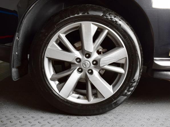 Nissan Pathfinder IV с пробегом 2014 года, цена 1 715 995 рублей, 192375 км, внедорожник, Автокод Объявления