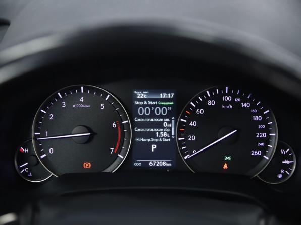 Lexus RX IV Рестайлинг с пробегом 2020 года, цена 5 450 000 рублей, 67208 км, внедорожник, Автокод Объявления