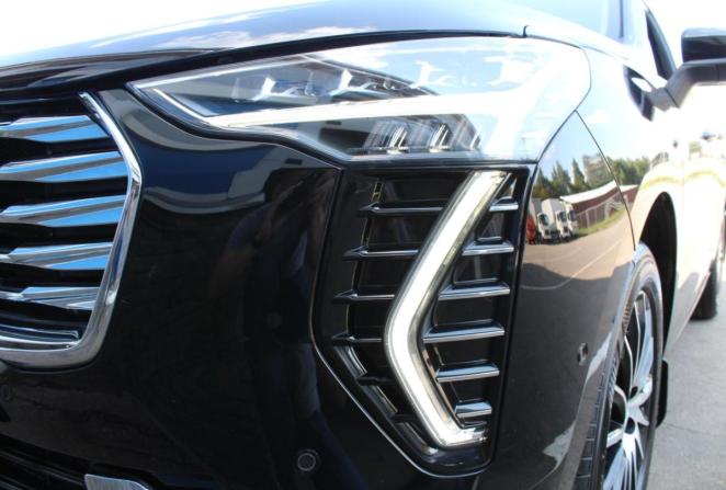 Haval Jolion I Рестайлинг с пробегом 2023 года, цена 1 999 000 рублей, 15700 км, внедорожник, Автокод Объявления